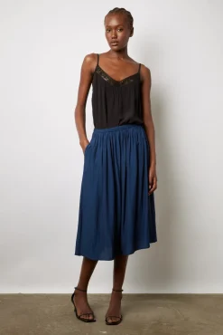 Jupe Courte En Satin Plisse Encre - Dinah<Gerard Darel Outlet