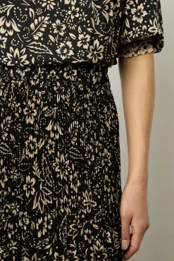 Jupe Midi Plissee A Fleurs Noir - Delfine<Gerard Darel Clearance